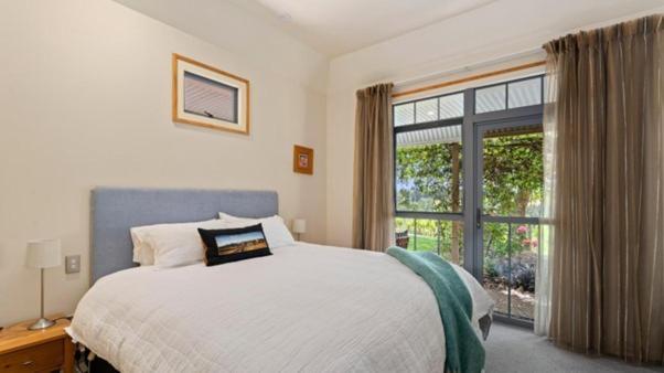 Hawkdun Rise Vineyard & Accommodation Alexandra Exterior photo