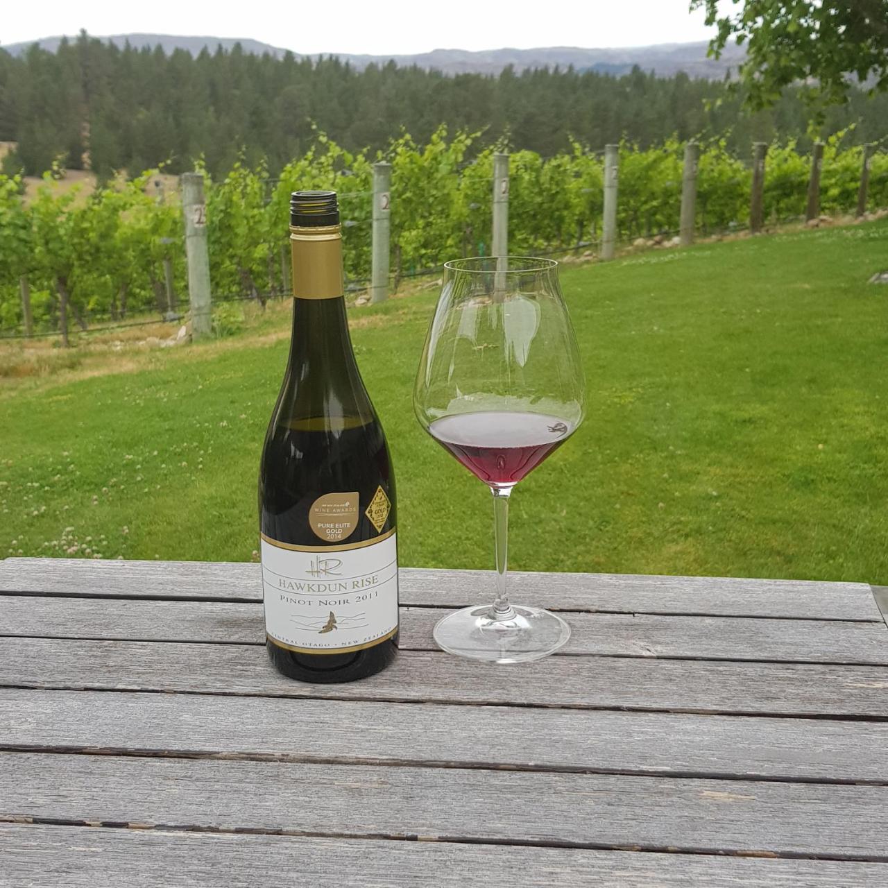 Hawkdun Rise Vineyard & Accommodation Alexandra Exterior photo